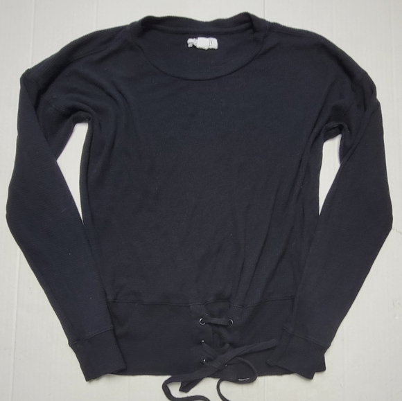 VELVET BY GRAHAM AND SPENCER TOP - Picture 10 of 11